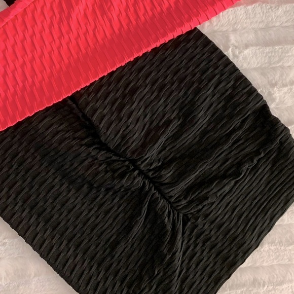 TikTok/ Instagram Honeycomb Booty Lifting x Anti-Cellulite Leggings - Picture 3 of 3